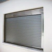 Janelas com persianas integradas SP